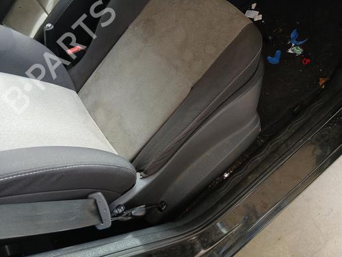 Right front seat RENAULT MODUS / GRAND MODUS (F/JP0_) 1.5 dCi (JP0G, JP0H) | BP29888697C16