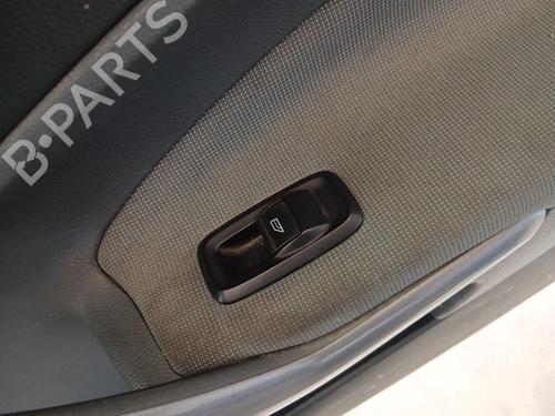 Used Right front window switch FORD FIESTA VI (CB1, CCN) 1.4 TDCi (70 hp) 33041765