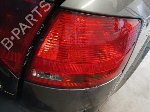 Used Right taillight Right taillight AUDI A4 B7 Avant (8ED) 2.0 TDI (170 hp) 29760258 29760258