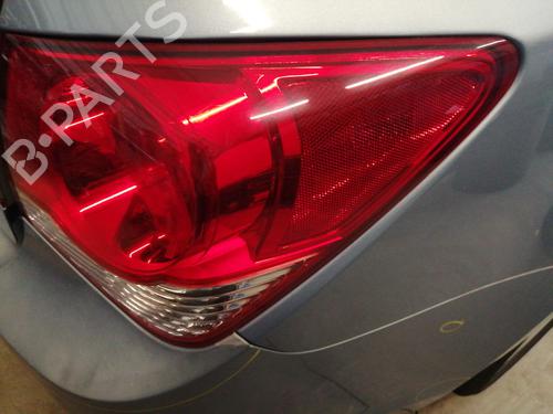 Right taillight CHEVROLET CRUZE (J300) 2.0 CDI | BP27616232C35 