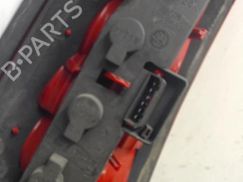 Used Right taillight SKODA OCTAVIA I Combi (1U5) 1.9 TDI (110 hp) 20881458