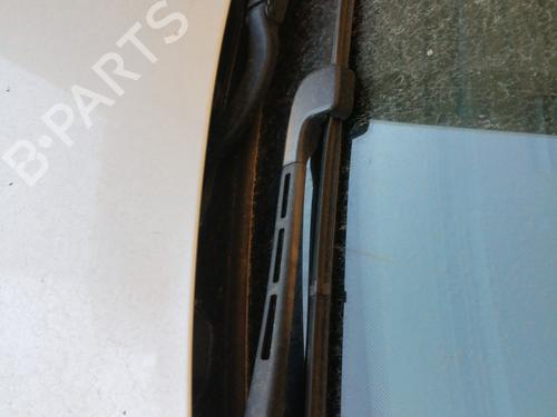 Front windshield wiper arm BMW 3 (E90) 318 d | BP26901688C143 