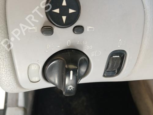 Headlight switch MERCEDES-BENZ C-CLASS (W203) C 220 CDI (203.006) | BP30098398I24 