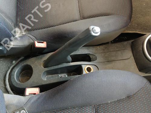 Frein à main RENAULT CLIO III (BR0/1, CR0/1) 1.5 dCi (BR17, CR17) (86 hp) 32065140