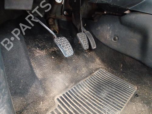 koblingspedal FORD FIESTA VI (CB1, CCN) 1.4 TDCi (70 hp) 33041783