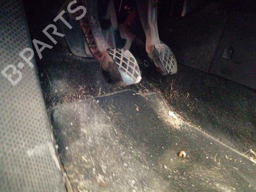 Used Clutch pedal VW GOLF IV (1J1) 1.9 TDI (90 hp) 27217439