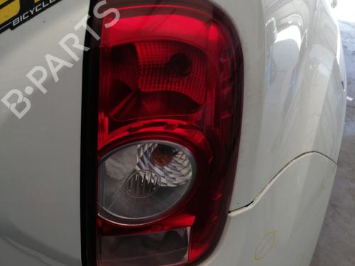 Used Right taillight DACIA DUSTER (HS_) 1.5 dCi (86 hp) 26731789
