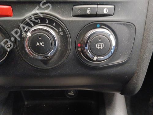 Commande Chauffage Commande Chauffage CITROËN C4 II (NC_) 1.4 VTi 95 (NC8FP0) (95 hp) 30318749 30318749