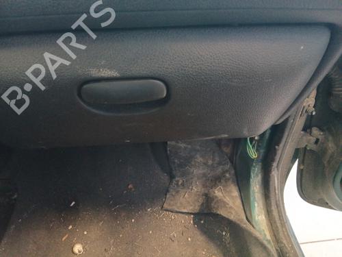 Glove box PEUGEOT 106 II (1A_, 1C_) 1.1 i | BP30132565C95