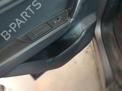 left-rear-window-switch-vw-touareg-7p5-7p6-2010-2011-2012-2013-2014-2015-2016-2017-2018-32315190 main image