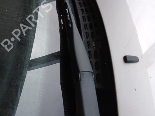 Used Front windshield wiper arm Front windshield wiper arm 33871905 33871905