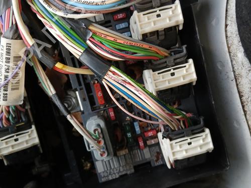 Used Fuse box PEUGEOT PARTNER Box Body/MPV 1.6 HDi (90 hp) 30156584