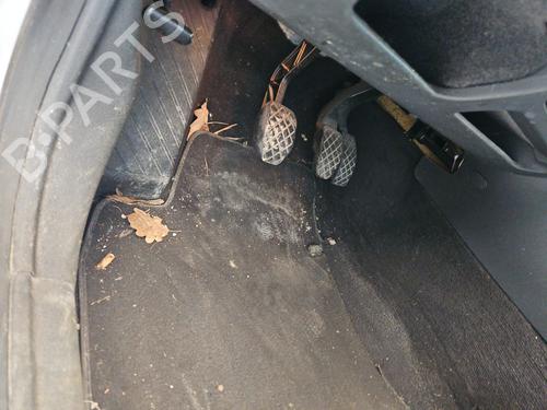Pedal embrague Pedal embrague AUDI A4 B5 (8D2) 1.9 TDI (116 hp) 36010537 36010537