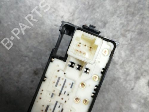 right-rear-window-switch-toyota-auris-_e18_-2012-2013-2014-2015-2016-2017-2018-2019-25921548 main image