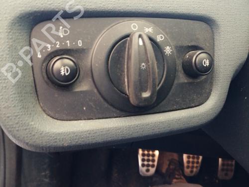Forlygtekontakt FORD FIESTA VI (CB1, CCN) 1.25 (82 hp) 26049379