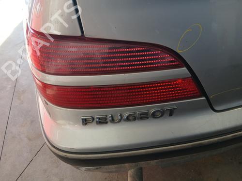 Left taillight PEUGEOT 406 (8B) 2.0 HDI 110 | BP31998179C34