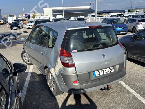 Luna custodia trasera derecha RENAULT GRAND SCÉNIC II (JM0/1_) 1.5 dCi (JM02, JM13) | BP29956877C92