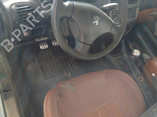 Front windshield wiper arm PEUGEOT 206 CC (2D) 1.6 16V (2DNFUF, 2DNFUR) | BP31649713C143