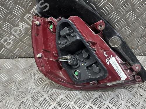 Used Right taillight RENAULT CLIO III (BR0/1, CR0/1) 1.5 dCi (BR17, CR17) (86 hp) 20882350