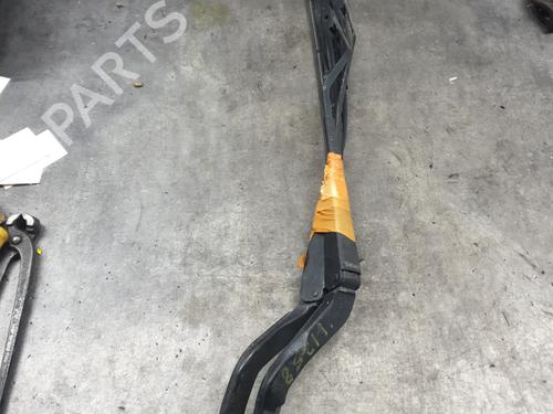 Used Front windshield wiper arm Front windshield wiper arm 36902964 36902964