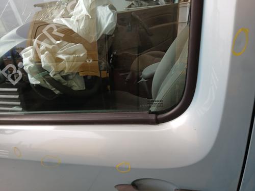 Used Front left door window Front left door window 30356403 30356403
