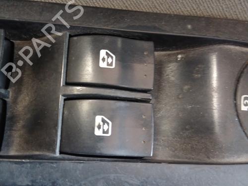 Left front window switch RENAULT ESPACE IV (JK0/1_) 2.0 Turbo (JK0A, JK0B, JK0N) | BP32732138I27 - Image 3