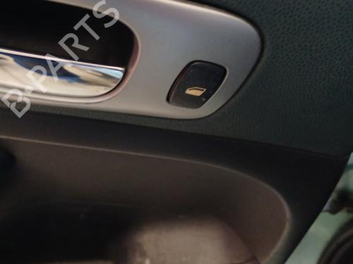 venstre-bagtil-elrude-kontakt-peugeot-307-break-3e-2002-2003-2004-2005-2006-2007-2008-2009-31660658 main image