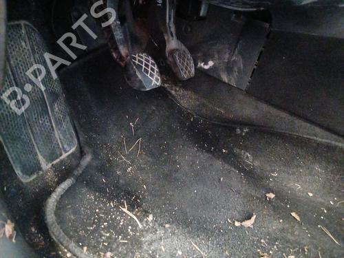 Used Clutch pedal SKODA OCTAVIA I (1U2) 1.9 TDI (110 hp) 30301257