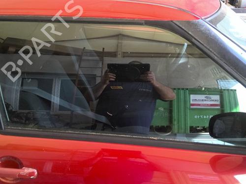 Vitre porte avant droite Vitre porte avant droite 39167929 39167929