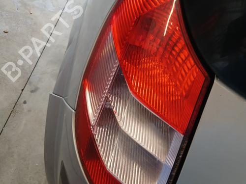 Used Left taillight RENAULT SCÉNIC II (JM0/1_) 1.9 dCi (JM0G, JM12, JM1G, JM2C) (120 hp) 29844758