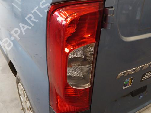 Rückleuchte Links für FIAT QUBO (225_) 1.3 D Multijet (225CXB1A, 225AXB1A, 225CXB11, 225AXB11,... (75 hp) 32684337