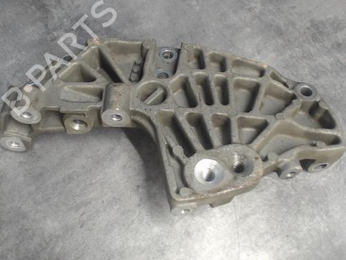 Used Engine mount RENAULT LAGUNA II (BG0/1_) 2.0 dCi (BG1T) (150 hp) 20883875
