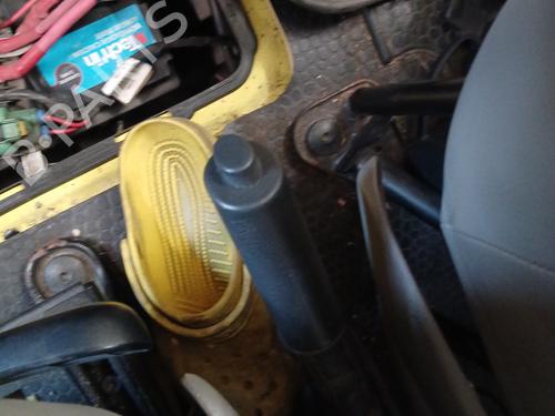 Frein à main OPEL VIVARO A Van (X83) 2.5 CDTI (F7) (146 hp) 28381561