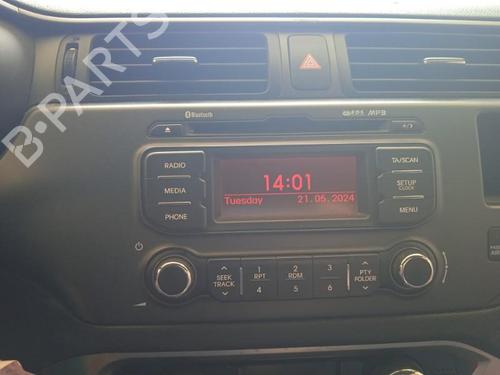 Bilradio KIA RIO III (UB) 1.1 CRDi (75 hp) 21276953