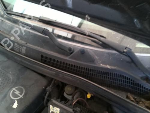 Used Front wiper motor Front wiper motor 39477046 39477046