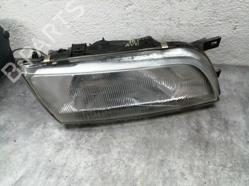 Used Right headlight NISSAN ALMERA I Hatchback (N15) 2.0 D (75 hp) 27998192