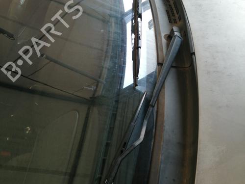 Used Front windshield wiper arm CITROËN XSARA (N1) 2.0 HDi 90 (90 hp) 26601751