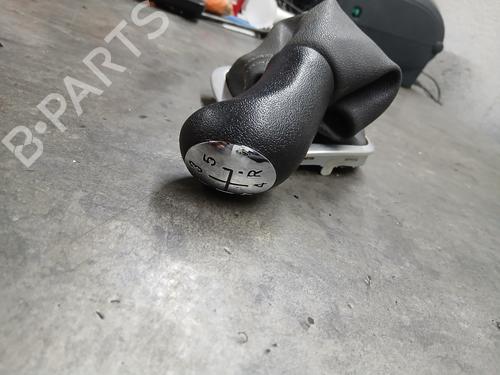 Schaltknauf für Schaltknauf RENAULT CLIO III (BR0/1, CR0/1) 1.5 dCi (C/BR0G, C/BR1G) (68 hp) 34415140 34415140