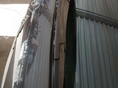 Brazo limpia trasero CITROËN C4 II (NC_) 1.4 VTi 95 (NC8FP0) (95 hp) 30318705