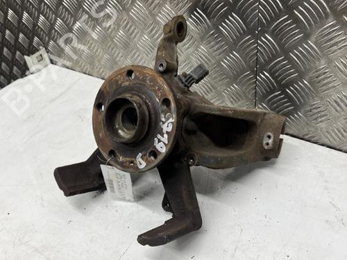 Used Right front steering knuckle Right front steering knuckle SEAT LEON (1P1) 1.9 TDI (105 hp) 20882162 20882162