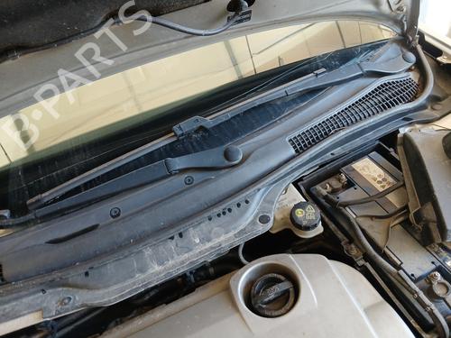 Used Front wiper motor VOLVO V50 (545) D5 (179 hp) 29968773