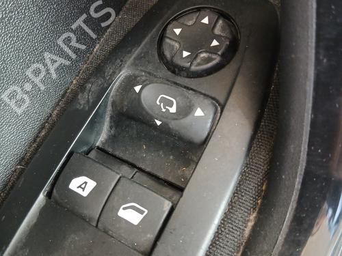 Used Left front window switch Left front window switch PEUGEOT 208 I (CA_, CC_) 1.2 VTI 82 (82 hp) 31883570 31883570