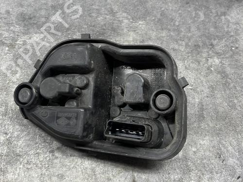 lamp-holder-renault-megane-iii-hatchback-bz01_-b3_-2008-33181657 main image