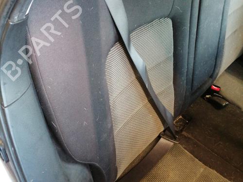Høyre bak beltestrammer MAZDA 6 Hatchback (GG) 2.0 DI (GG14) (136 hp) 27316583