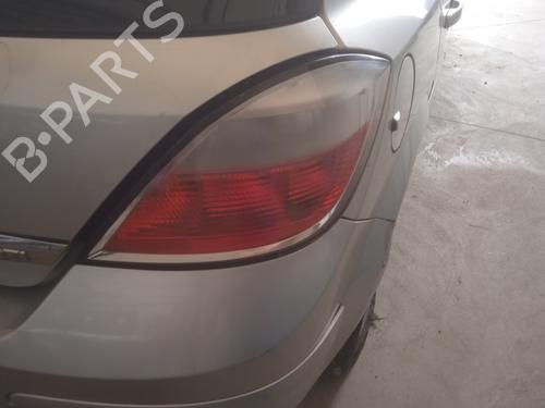 Right taillight OPEL ASTRA H (A04) 1.9 CDTI (L48) | BP21281703C35 