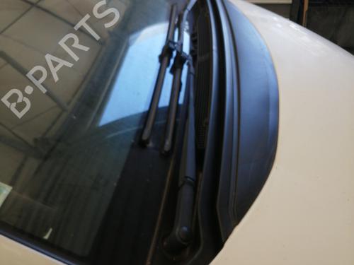 Used Front windshield wiper arm CITROËN C4 Grand Picasso I (UA_) 1.6 HDi (109 hp) 27800746