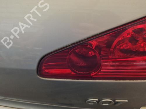right-tailgate-light-peugeot-607-9d-9u-2000-34397893 main image