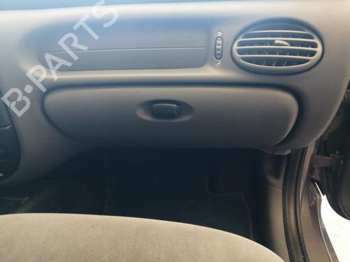 Handschuhfach für RENAULT MEGANE I (BA0/1_) 1.6 16V (BA04, BA0B, BA11, BA1J, BA16, BA19, BA1K, BA1V,... (107 hp) 26965172
