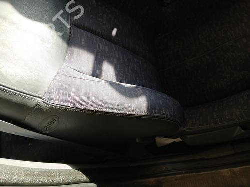 Right front seat RENAULT MEGANE I Coach (DA0/1_) 1.6 16V (DA0B, DA04, DA11) | BP30409297C16 