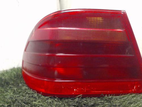 Used Left taillight Left taillight MERCEDES-BENZ E-CLASS (W210) E 220 D (210.004) (95 hp) 20881064 20881064